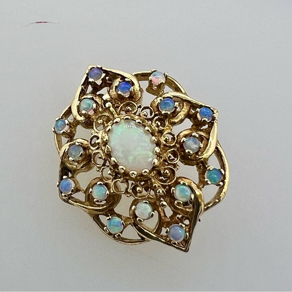 Vintage 14k Gold Opal Pendant / Brooch - Picture 4 of 12